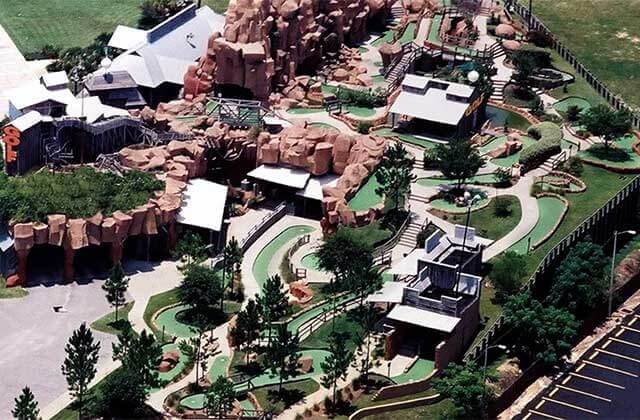 aerial view of two mini golf courses at bonanza golf gifts kissimmee