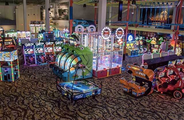 arcade floor with ropes course at andretti indoor karting games orlando