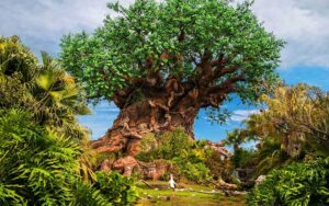 giant sculpture tree of life at disneys animal kingdom walt disney world resort orlando