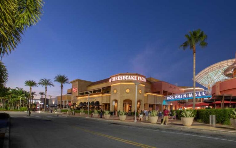 night view of exterior with cheesecake factory at dolphin mall miami