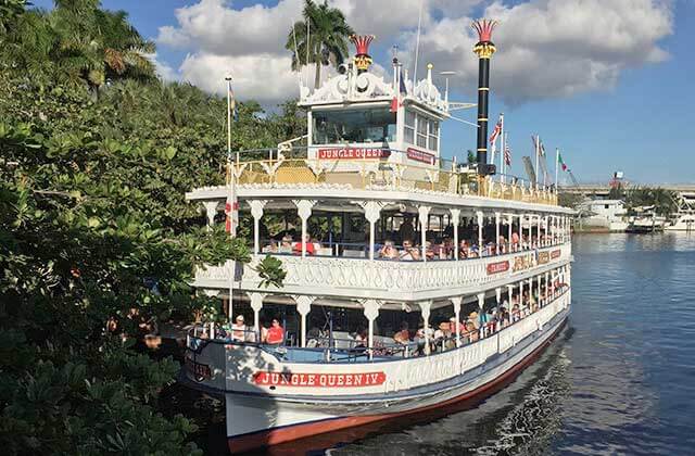 riverboat moving along tree line at jungle queen riverboats ft lauderdale
