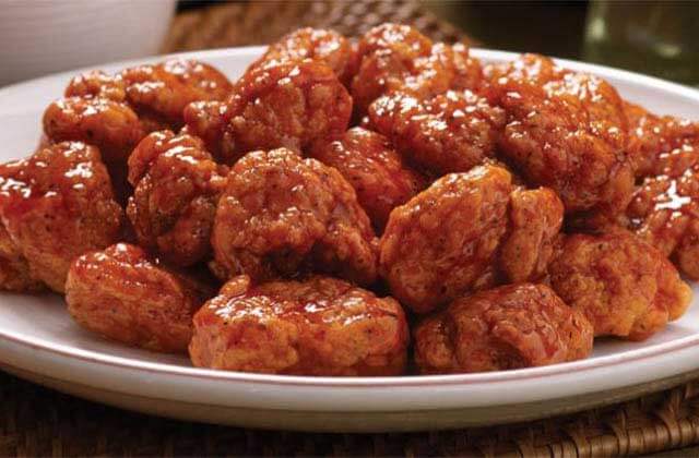 plate of spicy boneless wing at gators dockside port canaveral