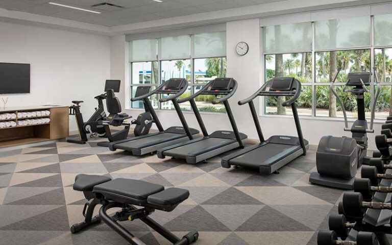 fitness room at element jacksonville beach