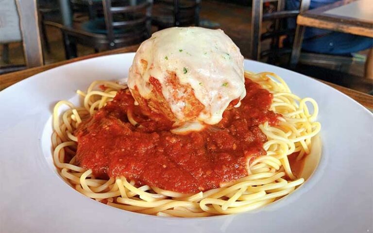 spaghetti with big meatball at carmines pie house jacksonville