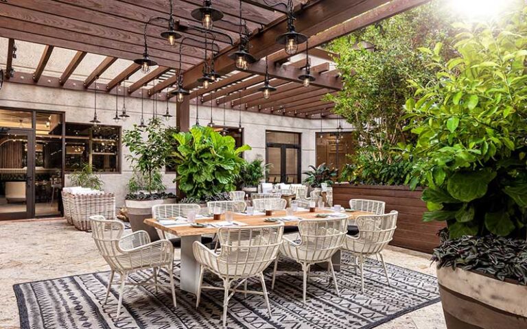 dining patio with pergola at ritz carlton miami