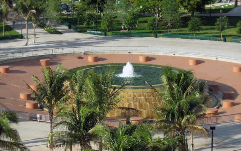 large round area with fountain aerial at bayfront park miami
