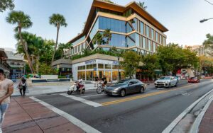 street corner with upscale shopping exterior at cocowalk miami