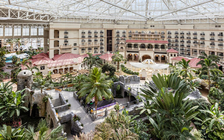 atrium with gardens and hotel rooms at gaylord palms resort kissimmee
