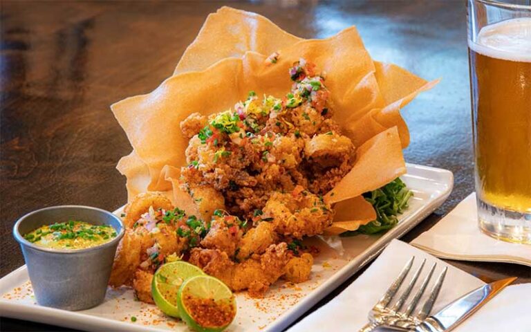fried seafood entree at tavern n town key west