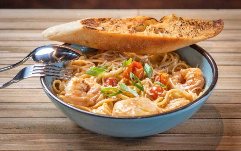 shrimp linguine bowl with bread at islamorada fish company fl keys