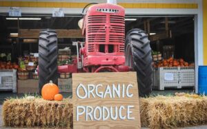 tractor with organic produce sign at marando farms and ranch davie