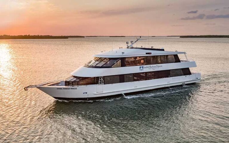 harbour princess yacht at sunset on water at marriott sanibel harbour resort spa fort myers