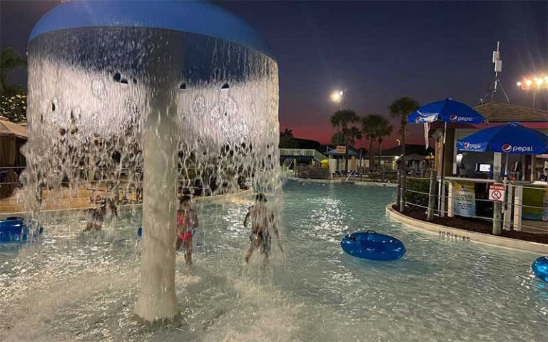 kids splash area at night at sun splash family waterpark fort myers