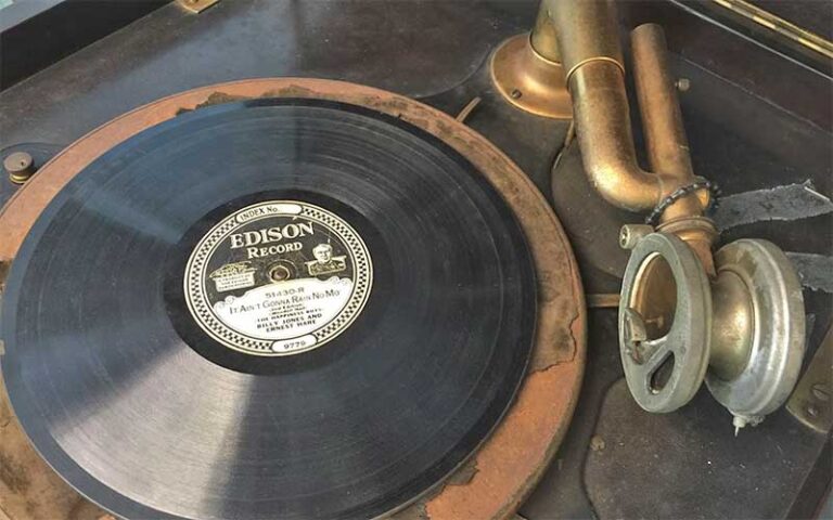 old antique phonograph with edison record at museum of the islands fort myers