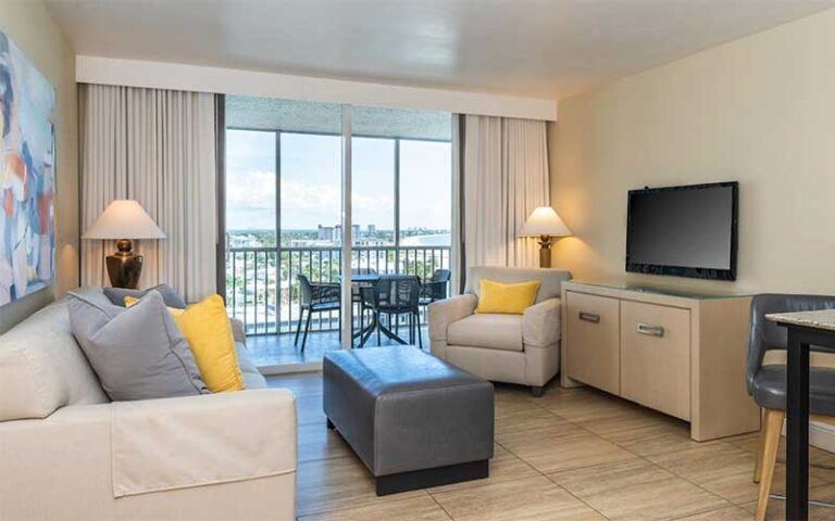 sofa tv suite with balcony at diamondhead beach resort fort myers