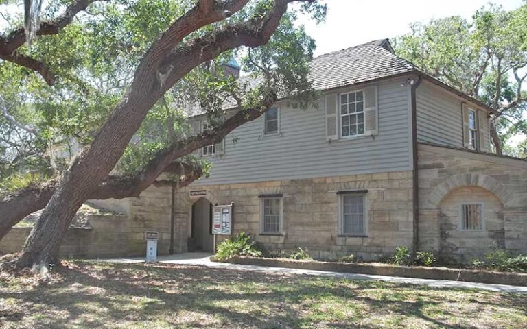 visitor center with entrance at fort matanzas national monument st augustine