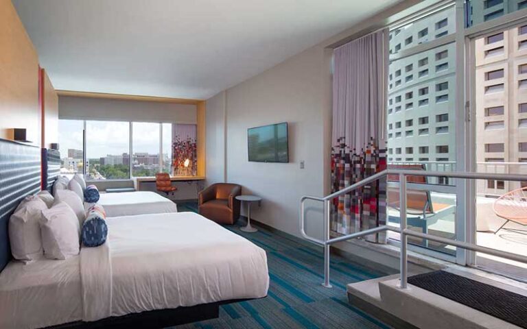 double queen suite with city views at aloft tampa downtown