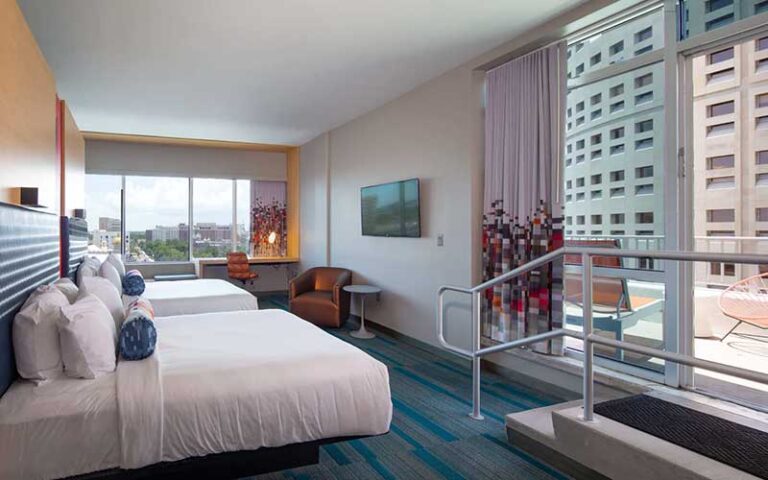 double queen suite with city views at aloft tampa downtown