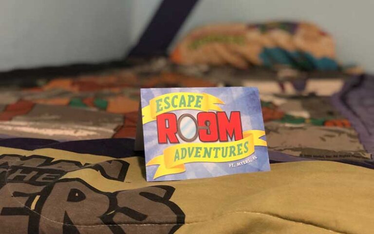 eighties style bedroom with card at escape room adventures fort myers