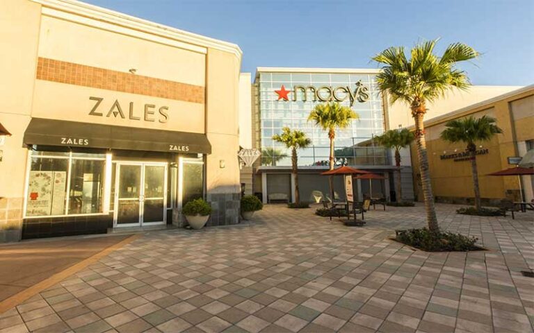 macys and zales storefronts at the shops at wiregrass tampa