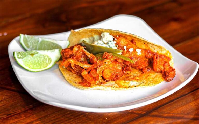 special fajita with lime on plate at green lemon tampa