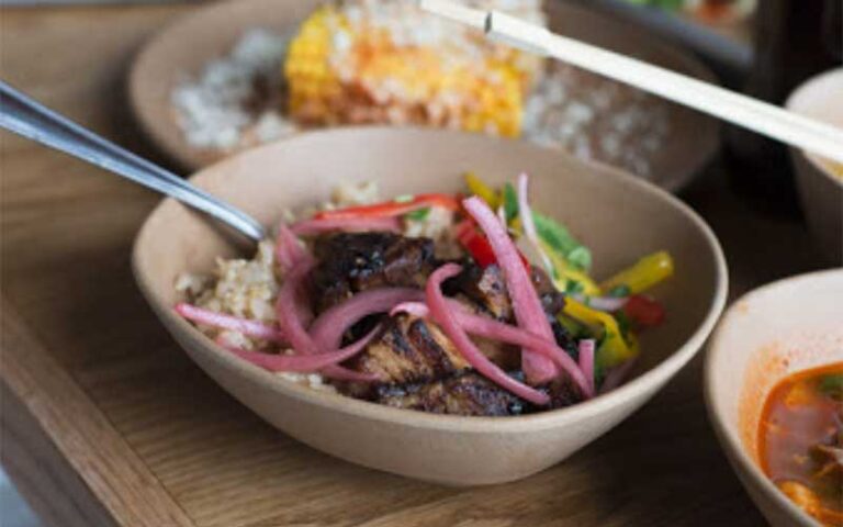 steak and rice bowl at bartaco tampa