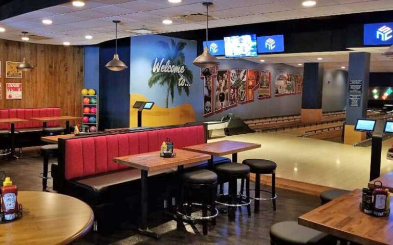 bowling lounge area with red booths at splitsville tampa