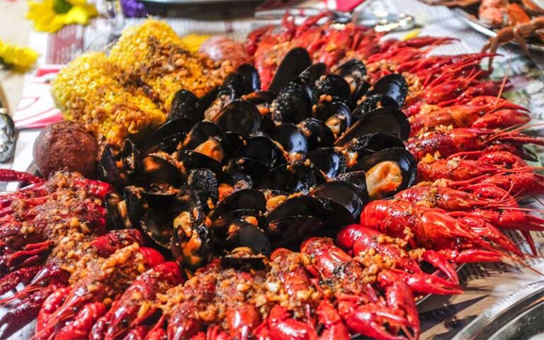 crawfish mussels and corn platter with spices at mr mrs crab juicy seafood bar orlando kirkman