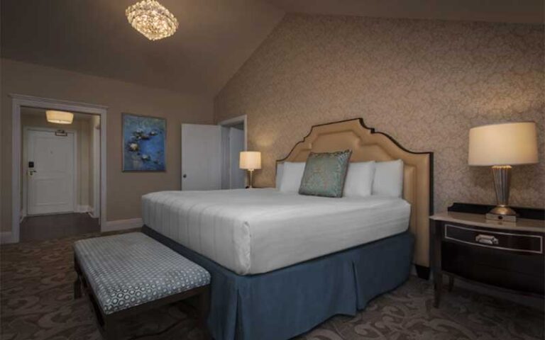 king size bed suite at disneys grand floridian resort spa walt disney world orlando