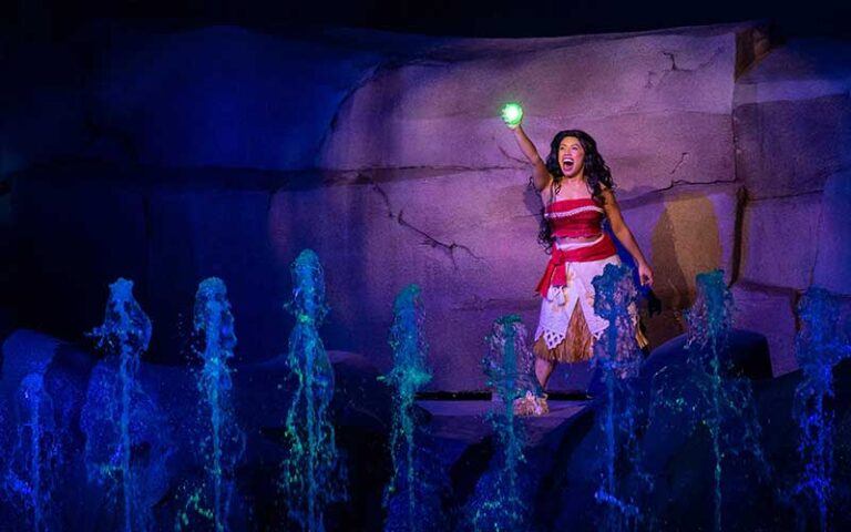 moana character with green stone at fantasmic at hollywood studios walt disney world resort orlando