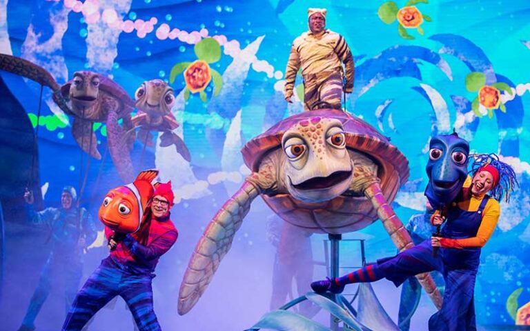 turtle and fish characters at finding nemo big blue beyond at animal kingdom walt disney world resort orlando