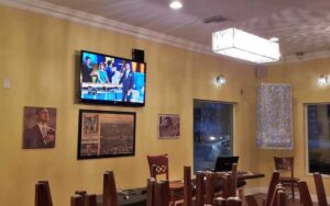dining room restaurant interior at soul foods daytona beach