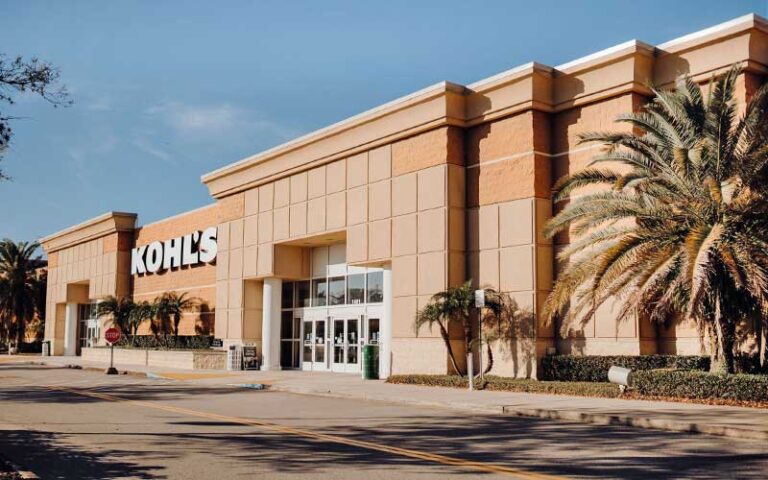 front exterior of department store with sign at lakeside village lakeland