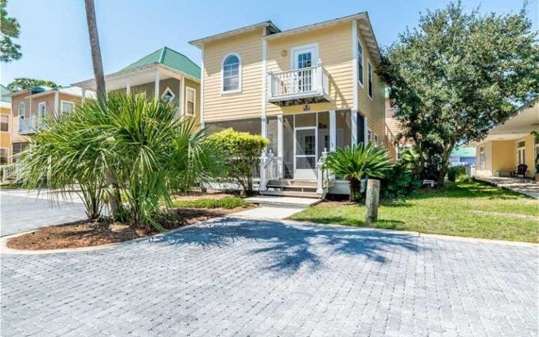 two level bungalow at purple parrot village resort perdido key pensacola
