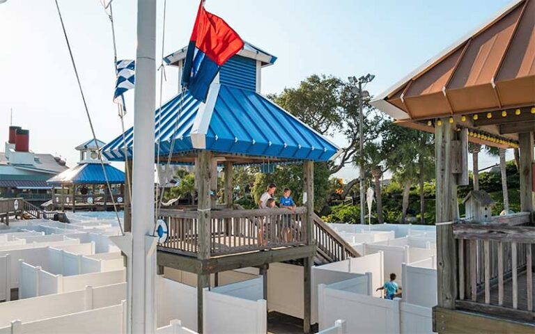 observation towers over maze at coconut creek family fun park panama city beach
