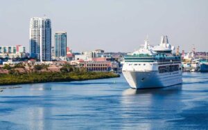 ship leaving port oceania cruises port tampa bay