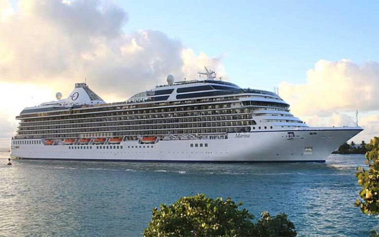ship riviera passing island oceania cruises port miami