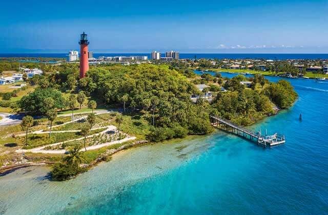 The Jupiter Inlet Lighthouse is listed on the National Register of Historic Places. The Lighthouse grounds are part of a 120 acre federally designated natural area. The conservation area offers a scenic hiking trail and a playground in addition to the Lighthouse Park and waterfront activities. 
@jupiter_lighthouse