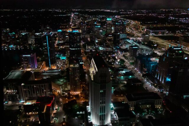 Share a romantic experience with a Night Tour!
@maxflight.helicopters 

#maxflighthelicopters #enjoyflorida #enjoyfl #HelicopterTours 
https://www.enjoyflorida.com/attractions/maxflight-helicopter-tours/