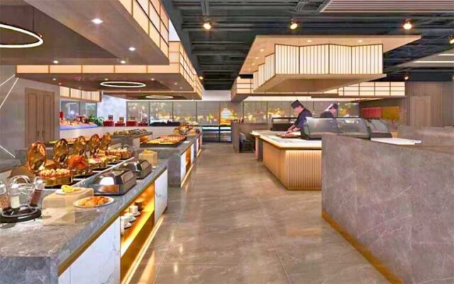 Osaka Bay Buffet in Kissimmee is a culinary haven for food enthusiasts and travelers seeking a diverse and satisfying dining experience. This all-you-can-eat buffet offers an impressive array of dishes that cater to a variety of tastes, blending the best of Asian cuisine with international flavors. From freshly rolled sushi and sashimi to savory hibachi-grilled meats and seafood, every dish is prepared with care and quality ingredients.
@osakabaybuffet